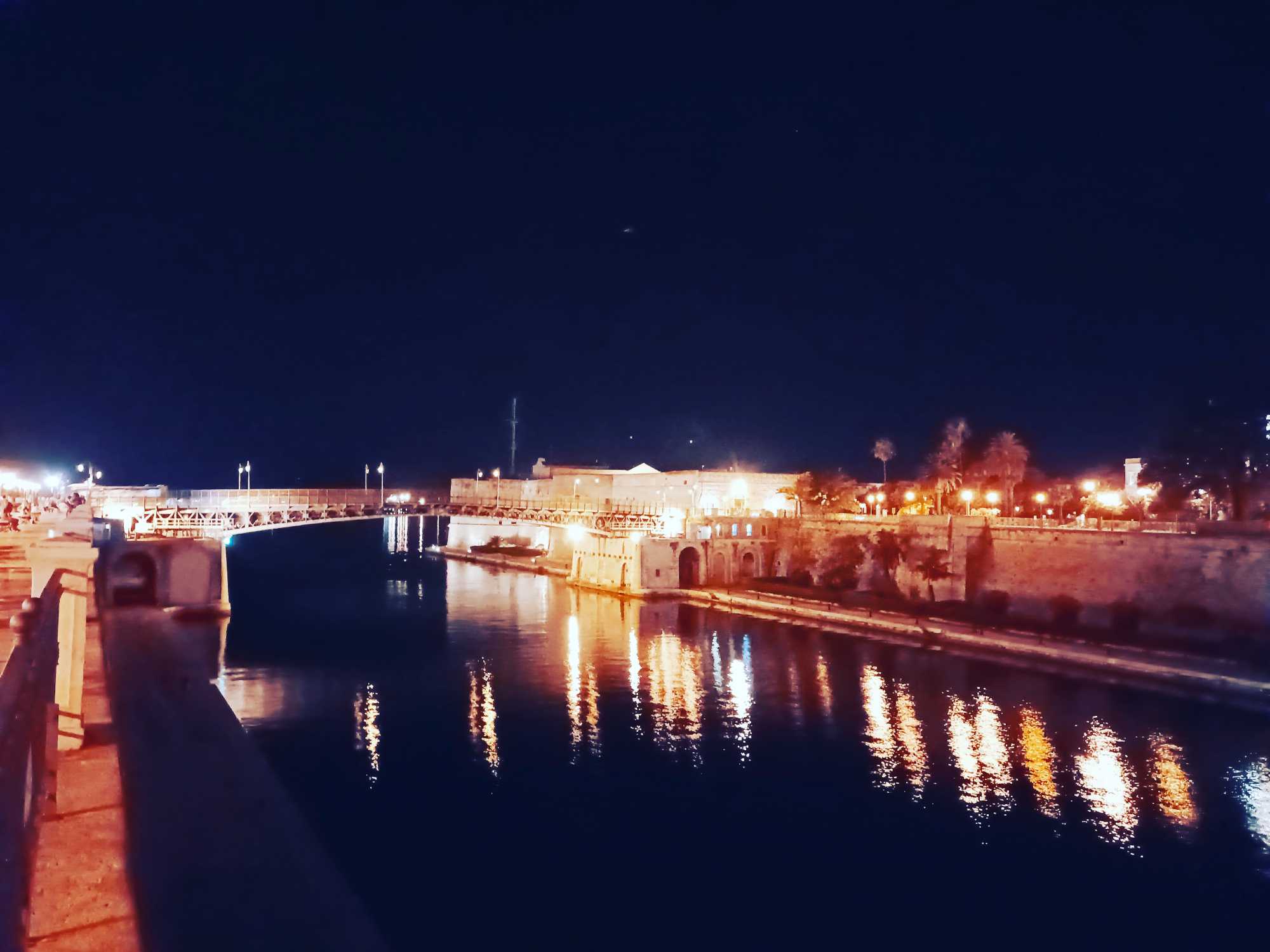 Taranto by night