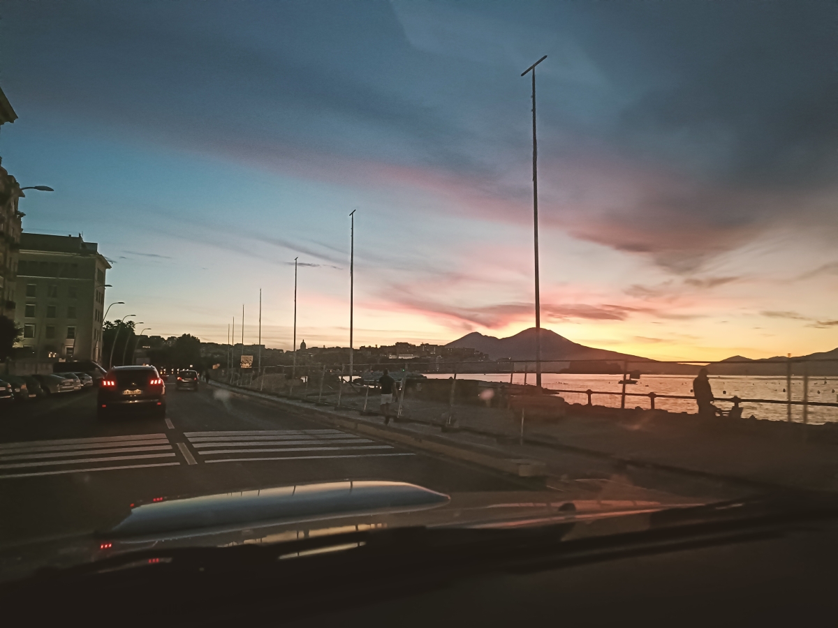 Napoli all alba