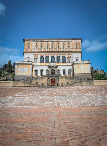 Villa Farnese