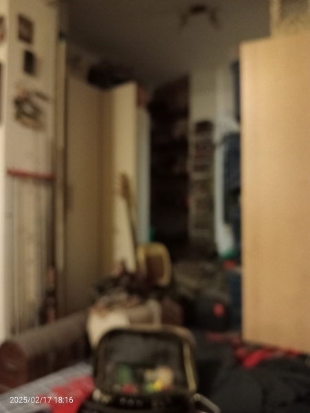 Mai più