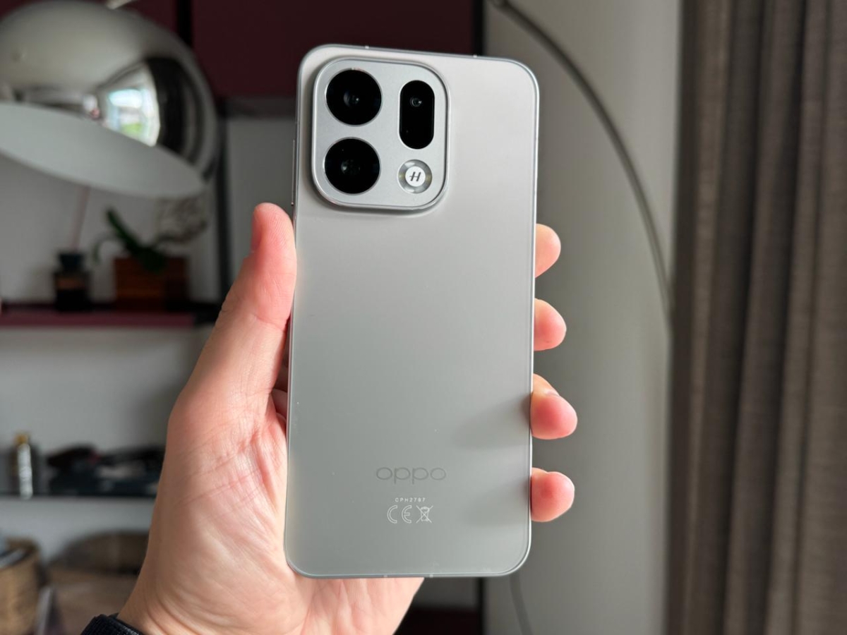 OPPO Find X9, la recensione: 7025mAh di batteria e 2 giorni di autonomia a 999€