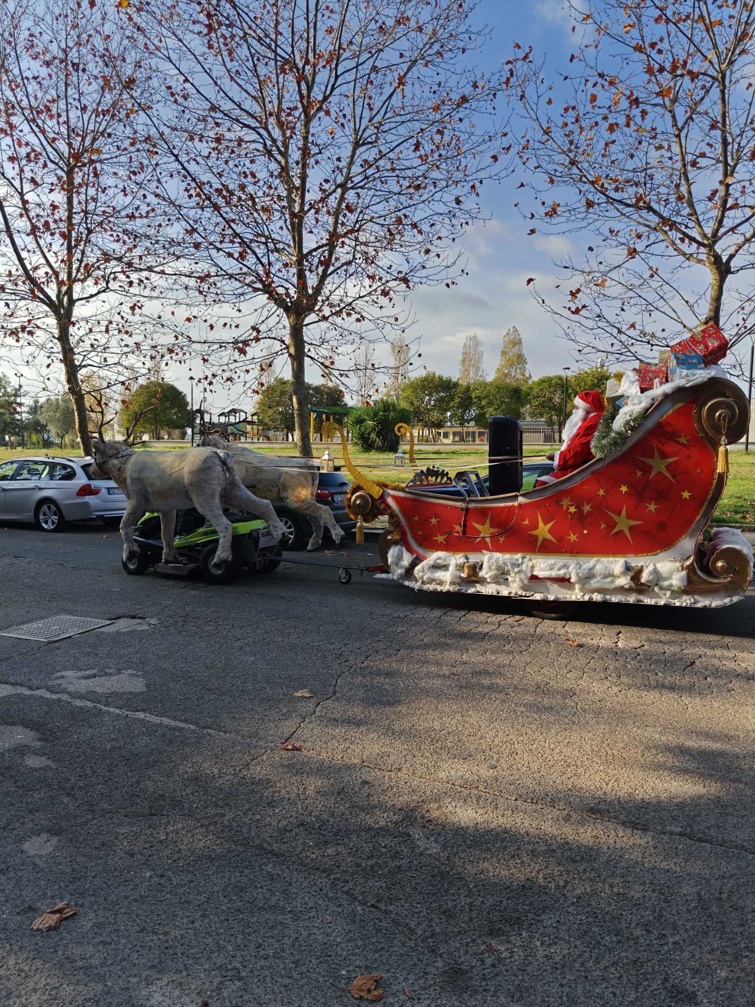 santa claus Is coming to town