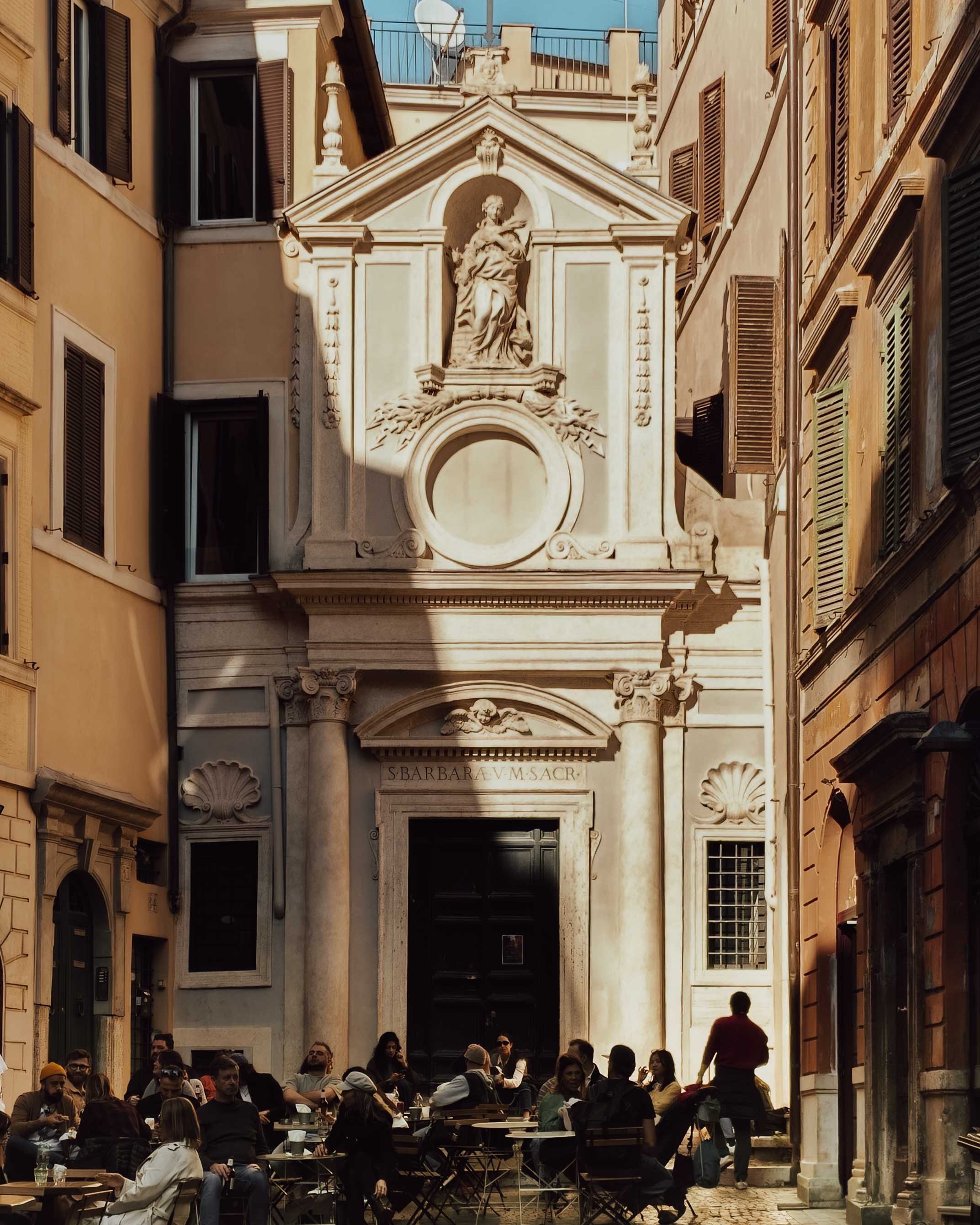 Un dettaglio al mese