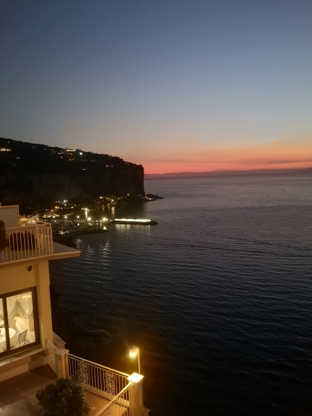 Un tramonto sul mare