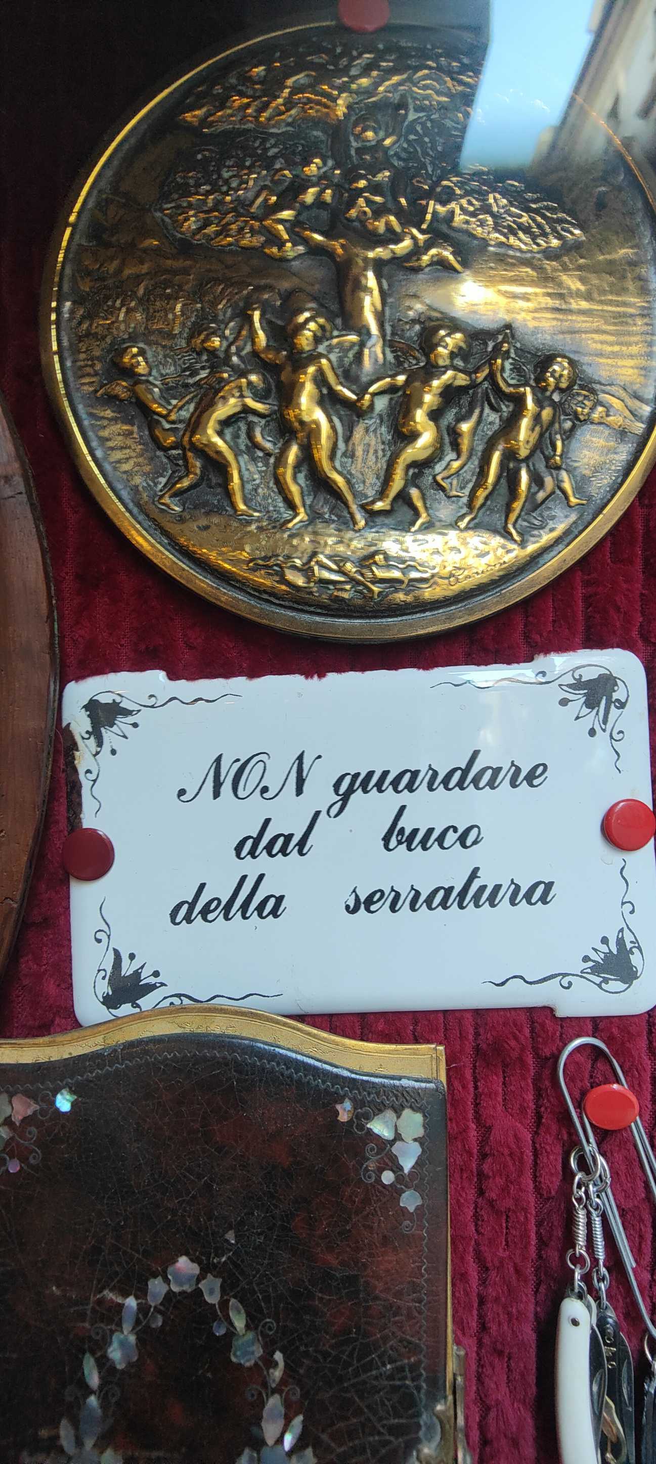 .