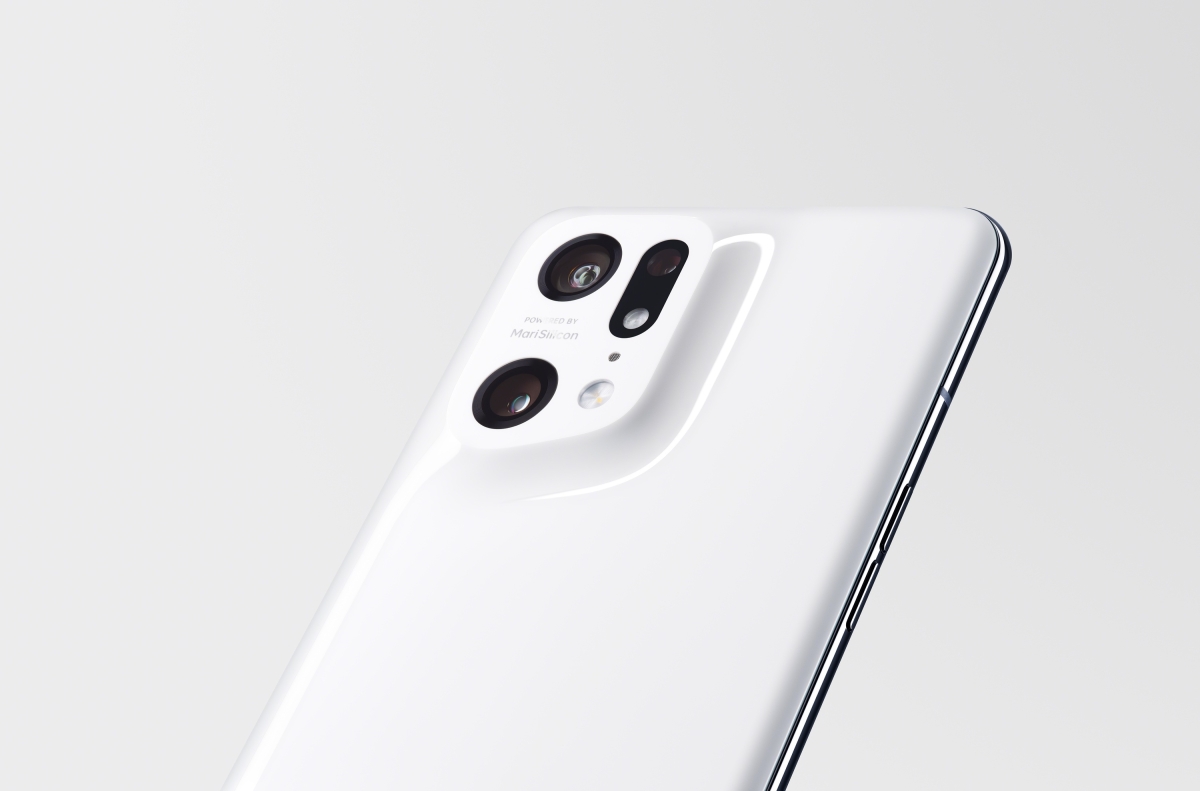 Ho provato il nuovo Find X5 Pro, chiedetemi tutto