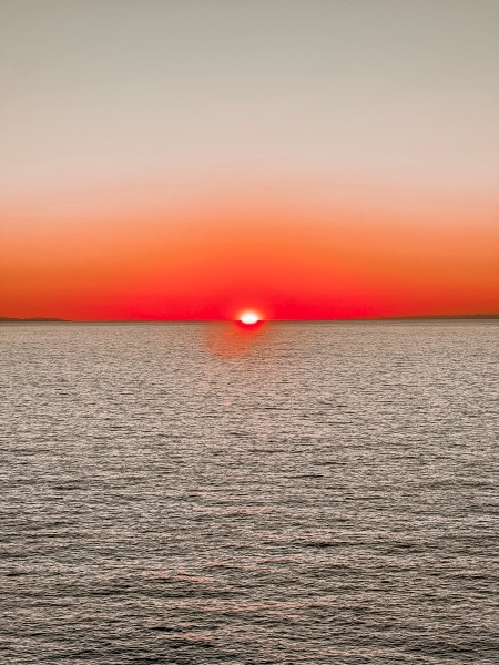Tramonto tra due Terre